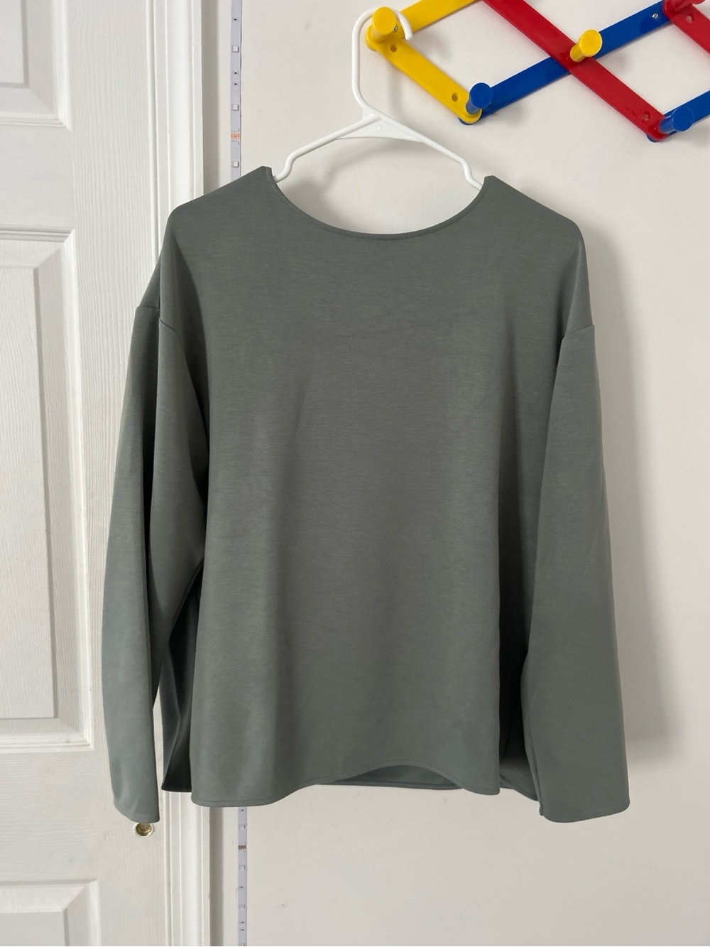Uniqlo Olive Green Long Sleeve Tee